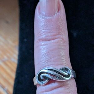Elegant Silver Knot Ring